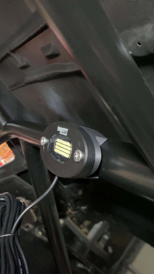Roll bar mount