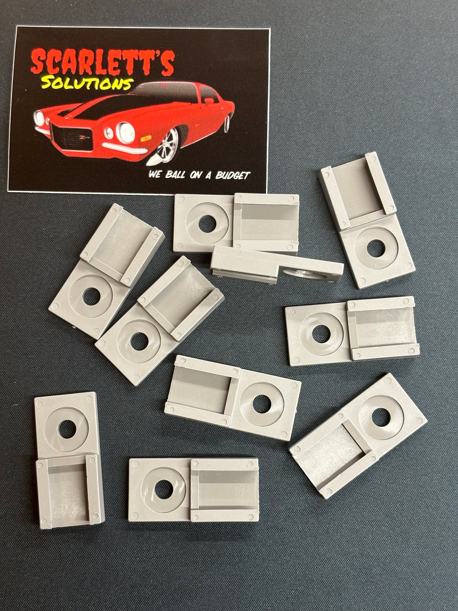 Deutsch mounting clips